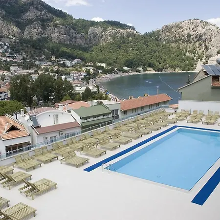 Calipso Beach Hotel 4*