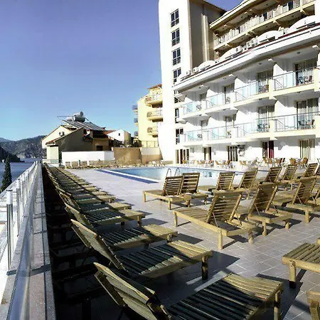 Calipso Beach 4*